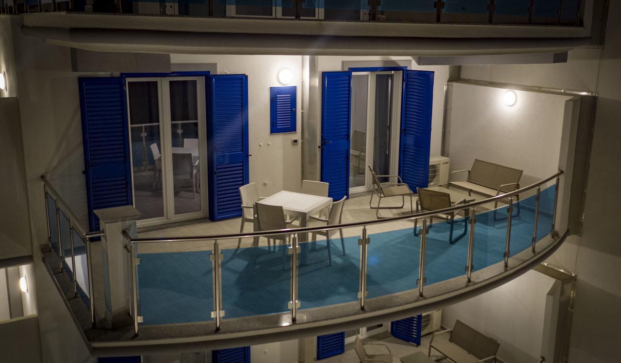 Le Casette Di Ponente Milazzo Exterior foto